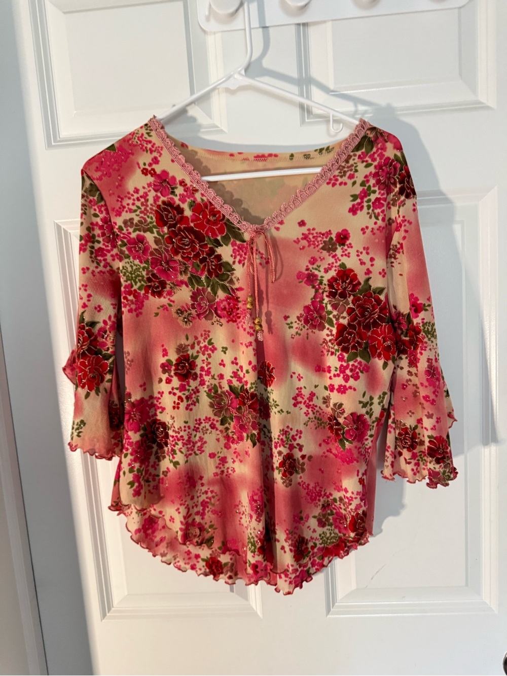 Vintage Floral Pink V-Neck Women’s Flowy top